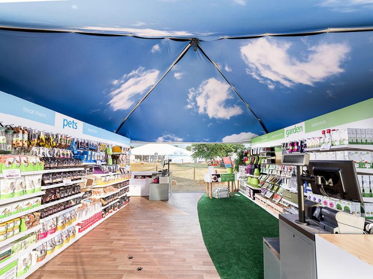 Outdoor exhibiting stand for Wilko