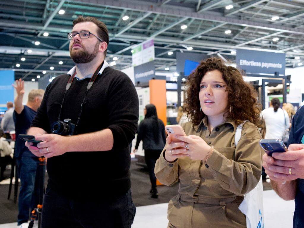 Nimlok Exhibition Stand Game Reaction